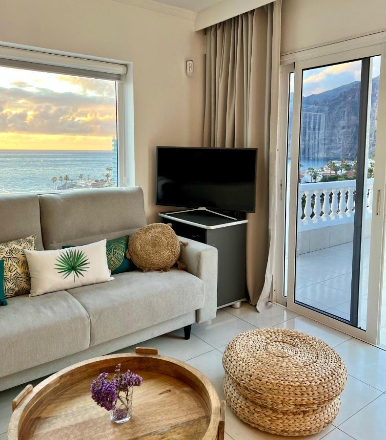 Апартаменти Luxury Penthouse With Breathtaking Views And Huge Private Terraces Пуерто-де-Сантьяго Екстер'єр фото
